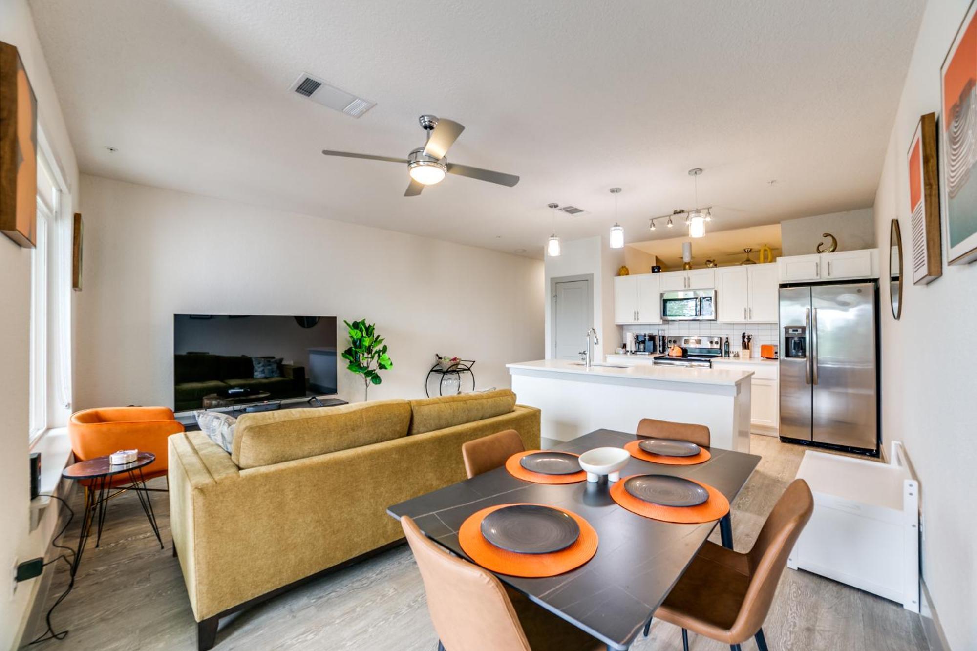 Downtown Apartment With Riverwalk Views Free Parking Pet Friendly Centrally Located On The Riverwalk San Antonio Exterior photo
